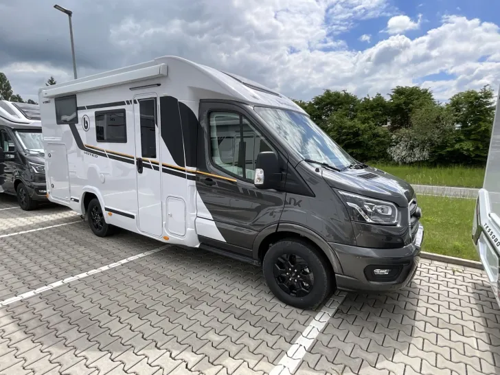 Fahrzeugbild Yrteo 861 BENIMAR WOCHEN Northautokapp/Solar/Markise/Winterpaket #2