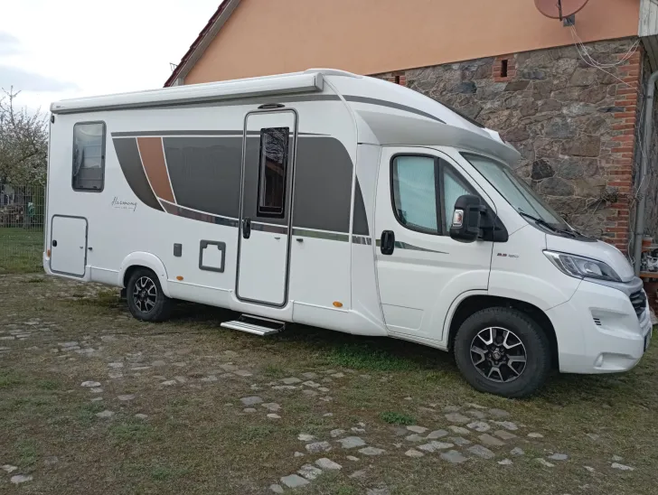 Fahrzeugbild Bürstner Lyseo TD 744 Harmony Line sehr gemütliches un #1