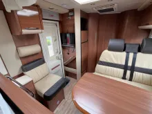 Fahrzeugbild LMC Explorer 720 G #25