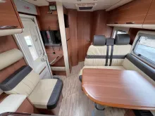 Fahrzeugbild LMC Explorer 720 G #26
