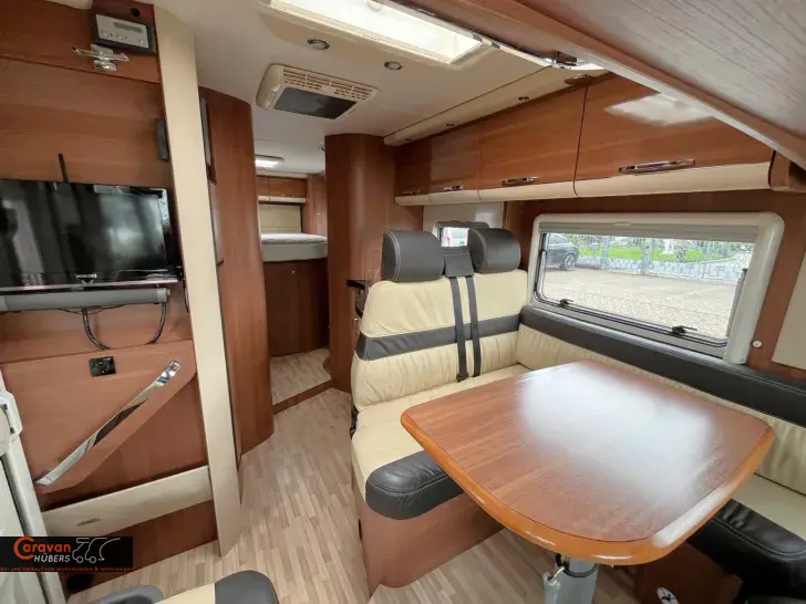 Fahrzeugbild LMC Explorer 720 G #29