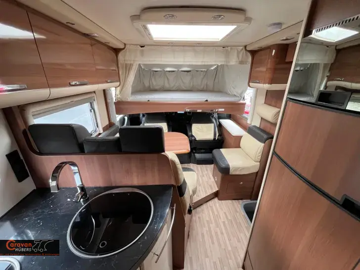 Fahrzeugbild LMC Explorer 720 G #31