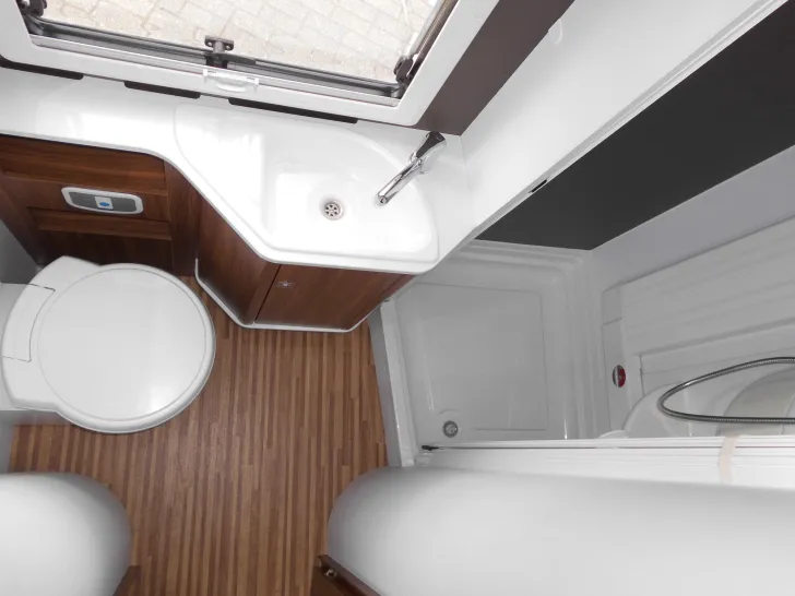 Fahrzeugbild Adria Coral Supreme S 670 SLT Top Zustand Top Ausstattung #22