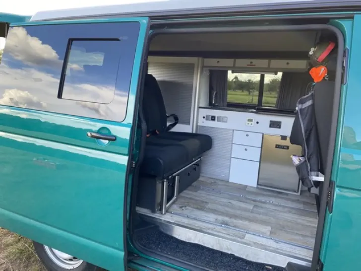 Fahrzeugbild VW Sonstige T6 gut gepflegt, Nichtr #6