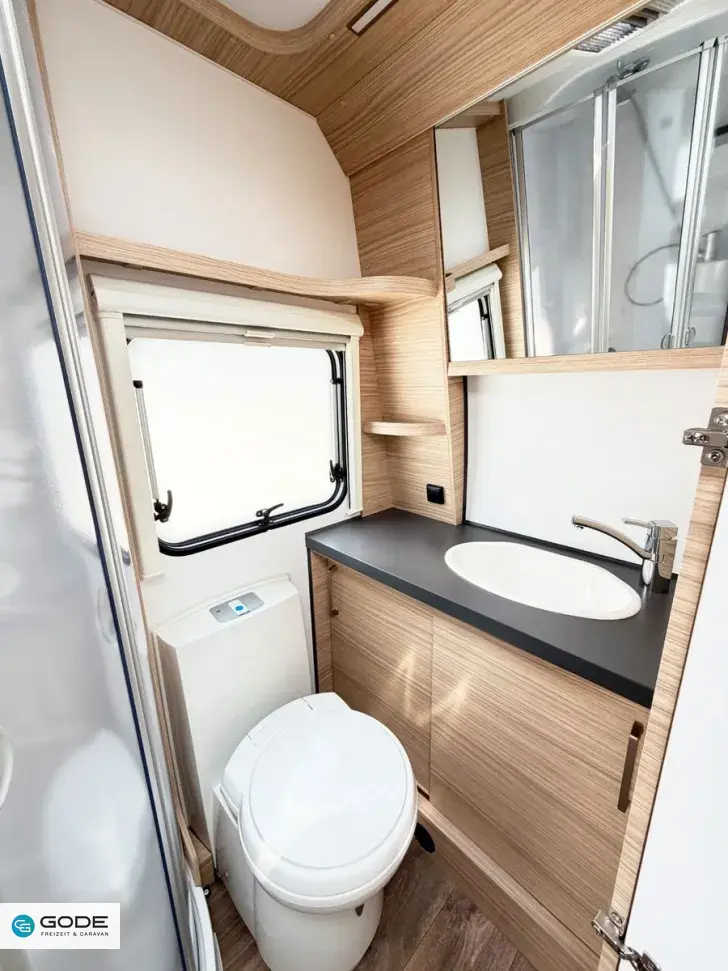 Fahrzeugbild Fendt Bianco Activ 560 SKM/2.000 kg/City Wasser/TV-Hal #10