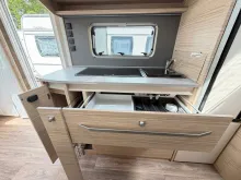 Fahrzeugbild Fendt Bianco Activ 560 SKM/2.000 kg/City Wasser/TV-Hal #13
