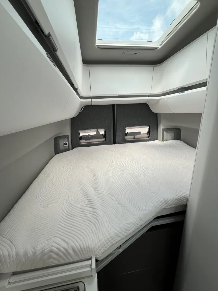 Fahrzeugbild VW Grand California  600 #9