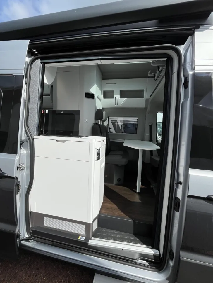 Fahrzeugbild VW Grand California  600 #11