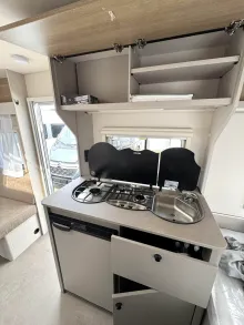 Fahrzeugbild LMC Sassino 460 E #9