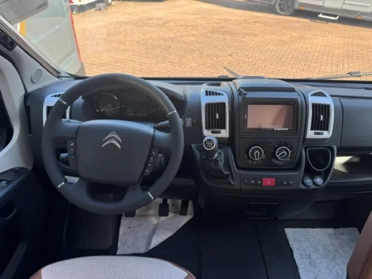 Fahrzeugbild Bürstner Limited T 690 G Tageszulassung #5
