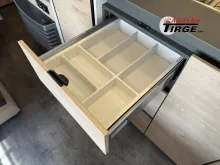 Fahrzeugbild Dethleffs Camper 560 FMK #15