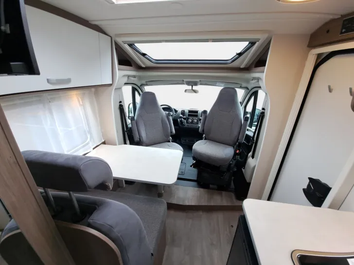 Fahrzeugbild Carado V 339 Pro+, Solar, LTE, TV-Paket #11