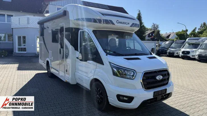 Fahrzeugbild Chausson Teilintegrierte 627GA Titanium Premium WENIG KM! - TOP GEPFLEGT #1