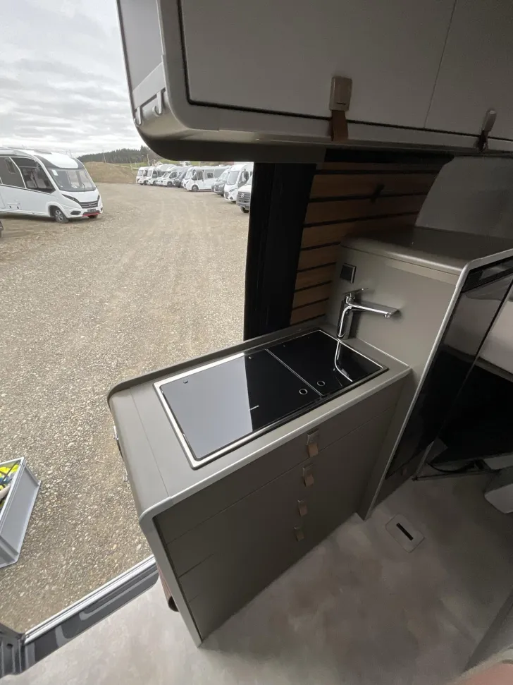 Fahrzeugbild Hymer Grand Canyon S Xperience 600 YOUNG CAMPER #10