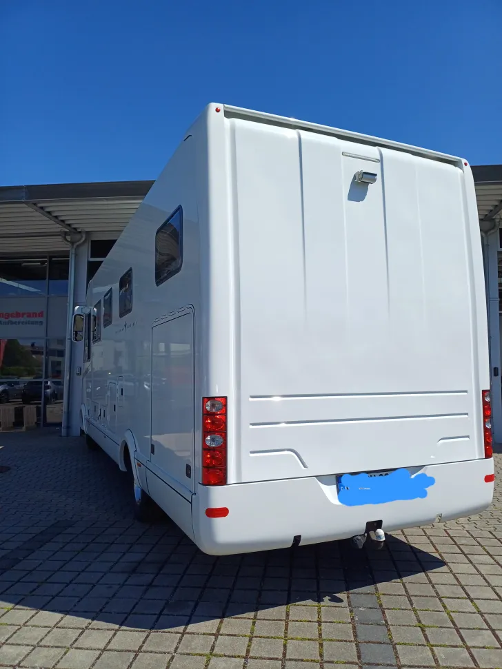 Grundriss Tag Niesmann + Bischoff Flair 710i CW gut gepflegt