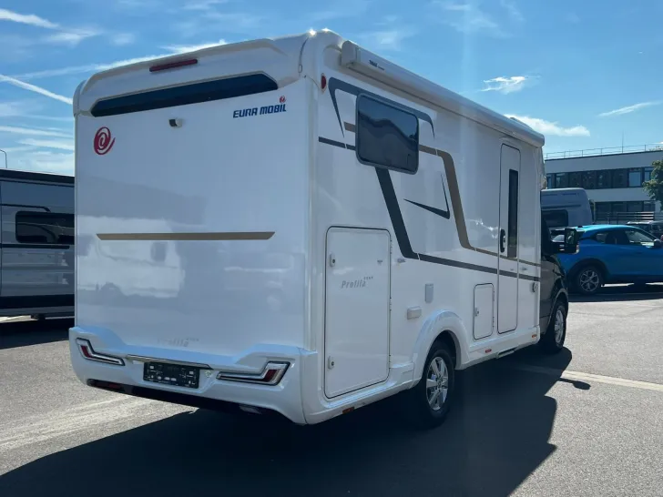Grundriss Tag Eura Mobil Profila T 696 EB Mond+Assis.Pak.+4 Pers.