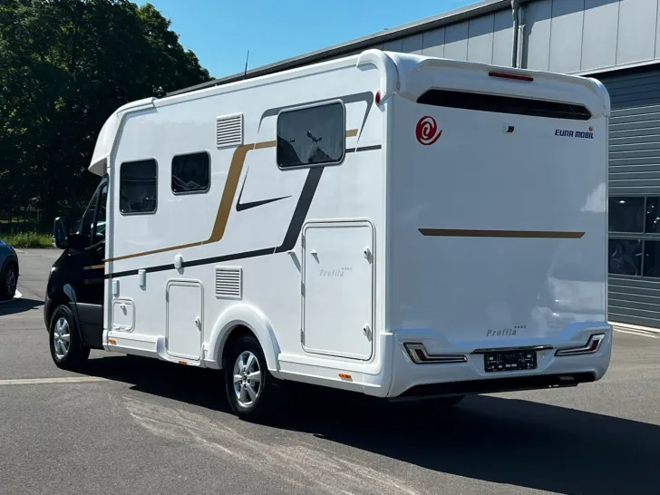Fahrzeugbild Eura Mobil Profila T 696 EB Mond+Assis.Pak.+4 Pers. #7