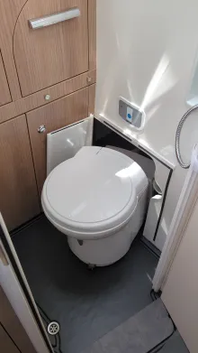 Fahrerhaus Malibu genius 641 LE 150PS | Schalter, 169