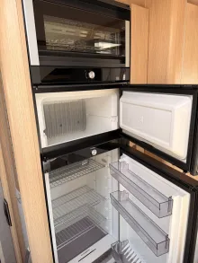 Fahrzeugbild Hymer B-Klasse ML I 790 Hubstützen,Klima,AHK,Leder... #8