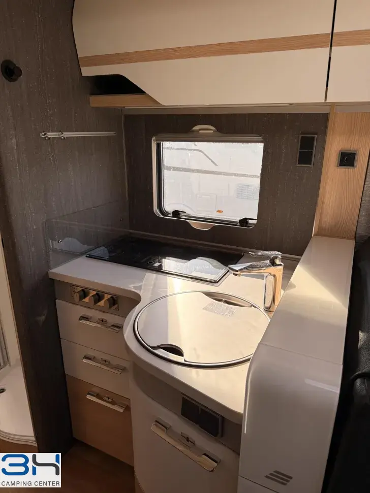 Fahrzeugbild Hymer B-Klasse ML I 790 Hubstützen,Klima,AHK,Leder... #9