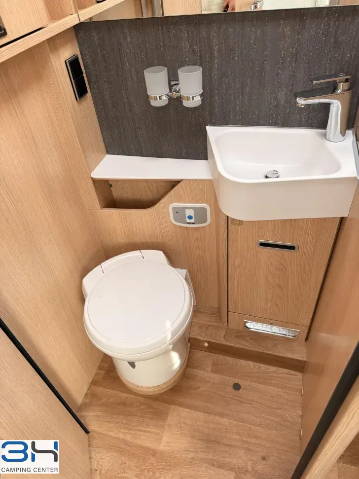 Fahrzeugbild Hymer B-Klasse ML I 790 Hubstützen,Klima,AHK,Leder... #12