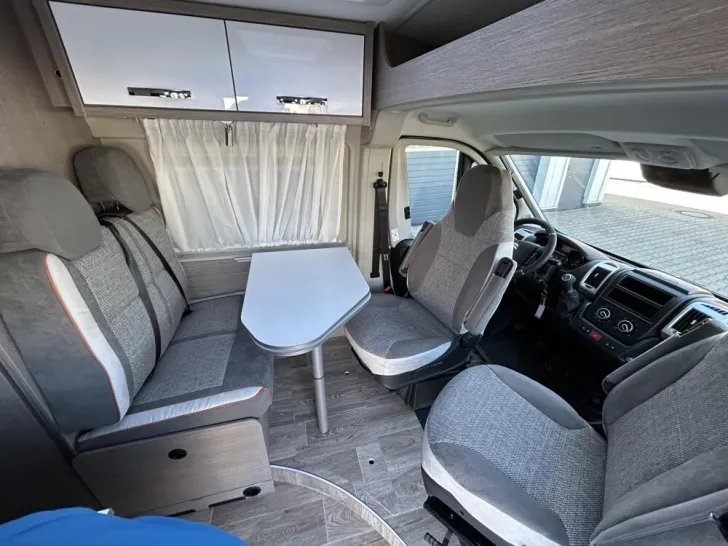 Fahrzeugbild Pössl D-Line 2WIN S Plus Citroen 165 PS #14