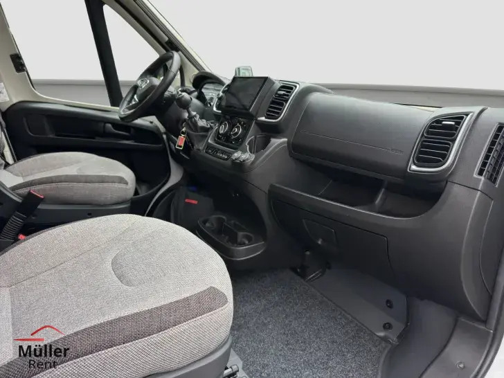 Fahrzeugbild Knaus Sky Ti PLATINUM SELECTION 650 MEG Klimaanlage #9