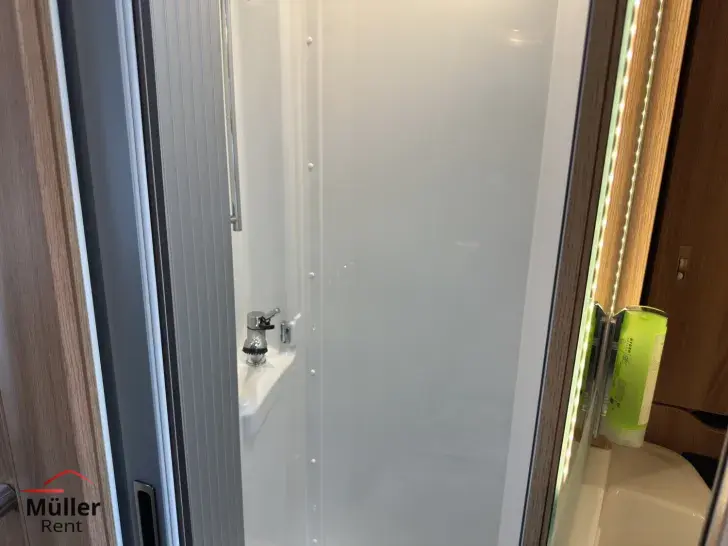 Fahrzeugbild Knaus Sky Ti PLATINUM SELECTION 650 MEG Klimaanlage #15