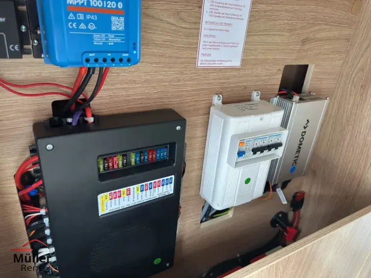 Fahrzeugbild Knaus Sky Ti PLATINUM SELECTION 650 MEG Klimaanlage #23