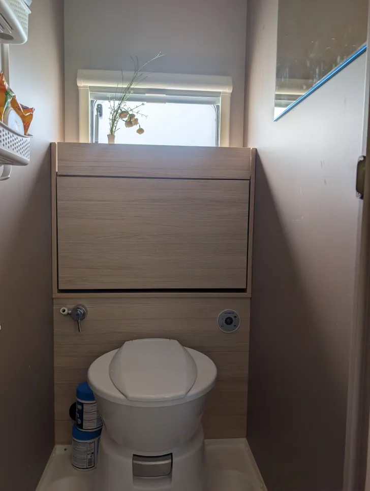 Fahrzeugbild Weinsberg CaraCito 470 QDK Sehr gepflegt #10