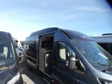 Fahrzeugbild Malibu Van First Class - Two Rooms 640 LE RB charming GT skyview Aufbauklima, Hubdach #5