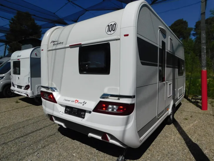 Fahrzeugbild Hobby Excellent 460 SL Mover, Vorzelt, Duo-Control #4