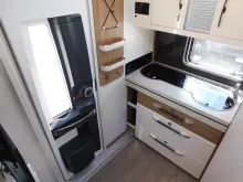 Fahrzeugbild Hobby Excellent 460 SL Mover, Vorzelt, Duo-Control #8