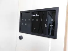Fahrzeugbild Hobby Excellent 460 SL Mover, Vorzelt, Duo-Control #17