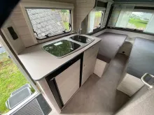 Fahrzeugbild Dethleffs c' joy 460 LE Mover + Vorzelt #9