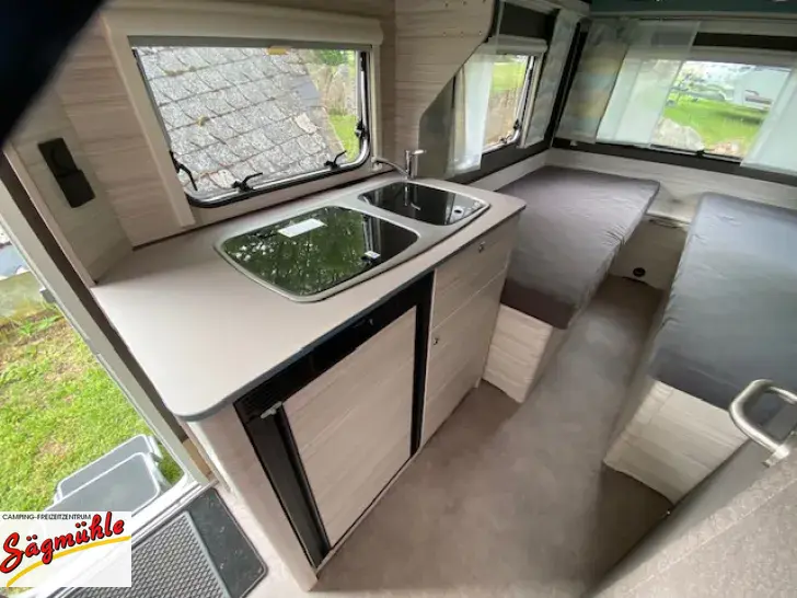 Fahrzeugbild Dethleffs c' joy 460 LE Mover + Vorzelt #9