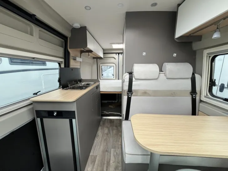 Fahrzeugbild LMC Innovan 540 #6
