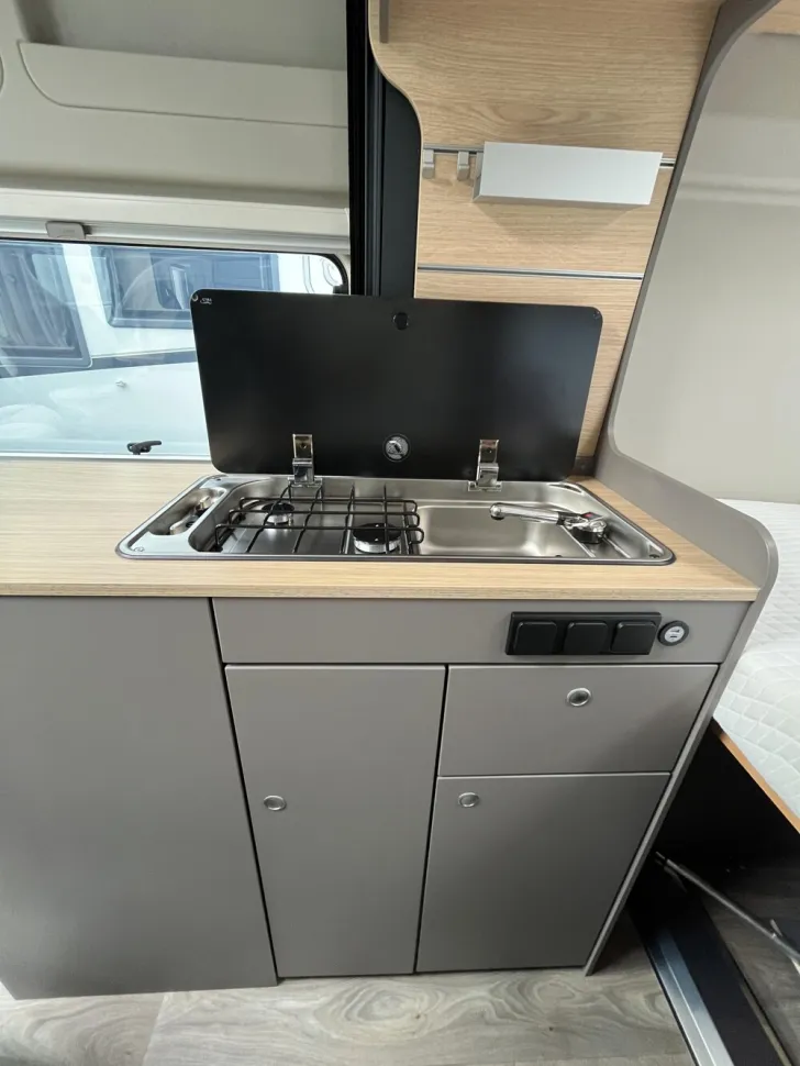 Fahrzeugbild LMC Innovan 540 #9
