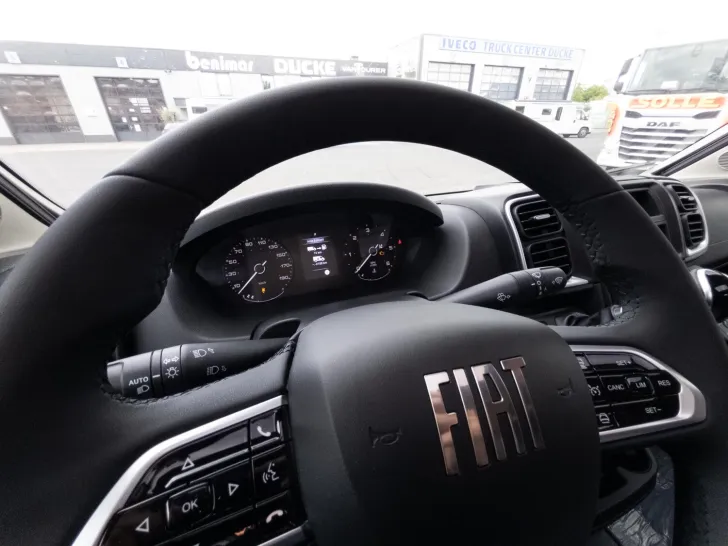 Fahrzeugbild LMC Cruiser 750 EF Frühjahrsstart #12