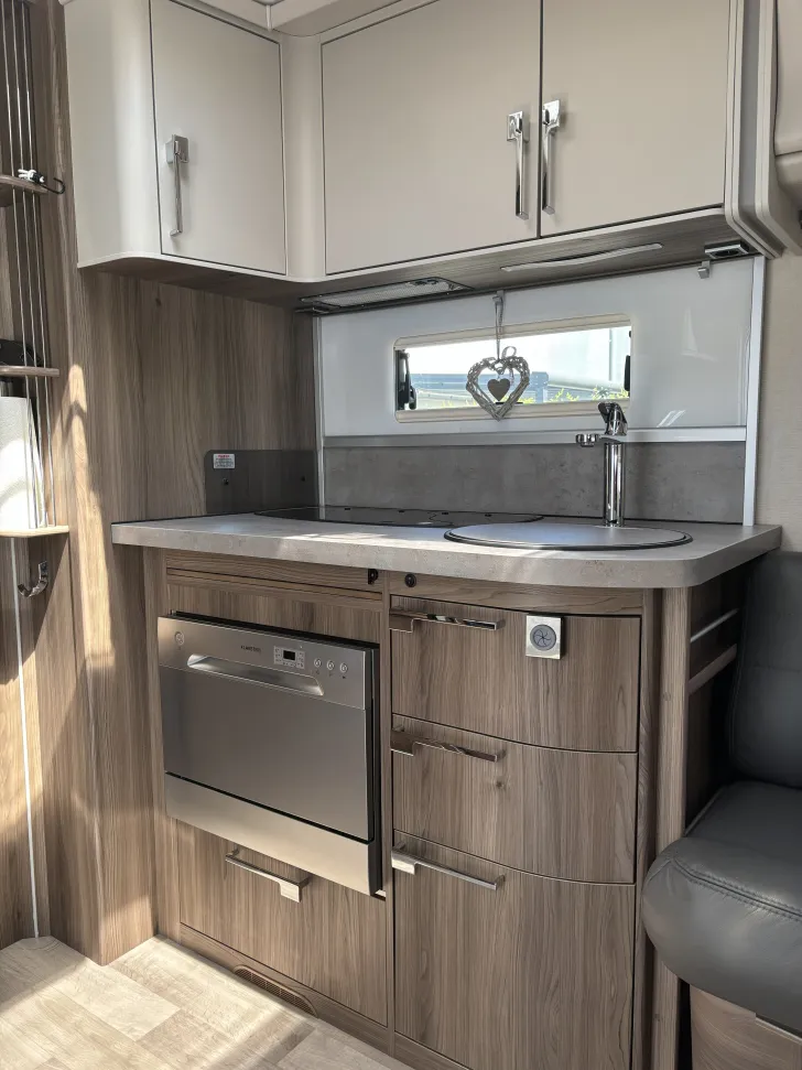 Fahrzeugbild Kabe Royal 560 GLE B2 Alde | Klima | Mover #11