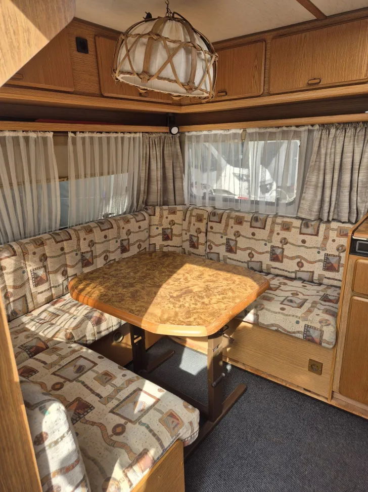 Grundriss Tag Hymer Eriba Nova 531