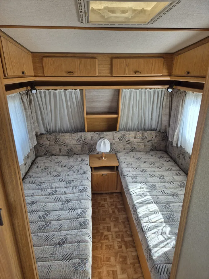 Grundriss Nacht Hymer Eriba Nova 531