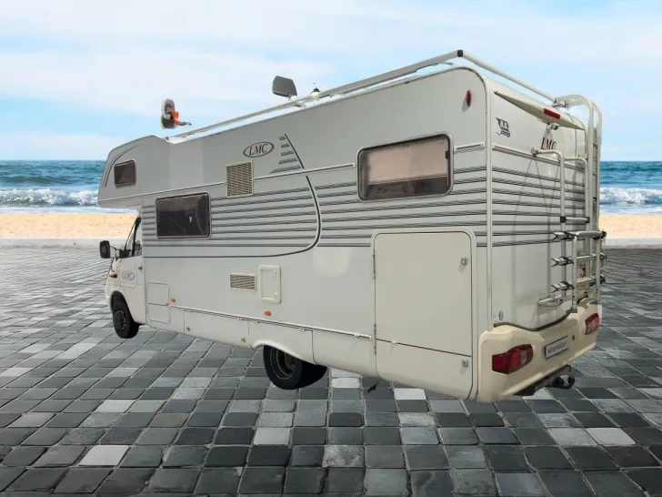 Fahrzeugbild LMC Liberty A 7405 G/Festbett/Garage/Klima/Markise #4