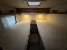 Fahrzeugbild Weinsberg TI 650 MEG/Einzelbetten/Garage/Klima/Markise #11