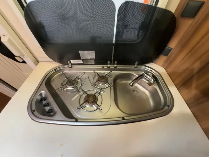 Fahrzeugbild Weinsberg TI 650 MEG/Einzelbetten/Garage/Klima/Markise #13