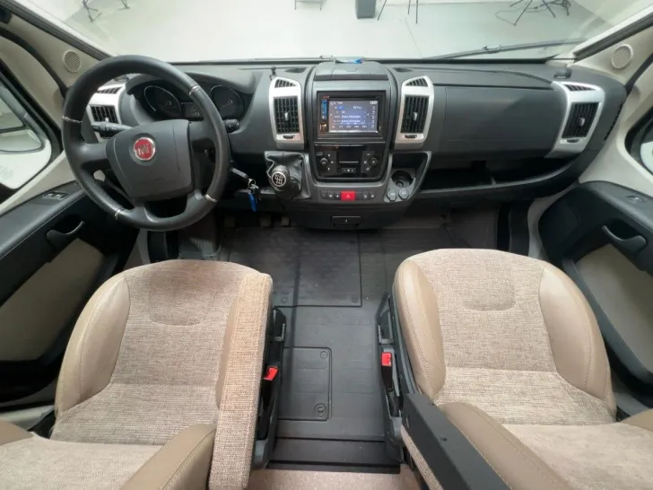 Fahrzeugbild Dethleffs Globebus GT T006/1.Hand/Einzelbetten/TOP #7