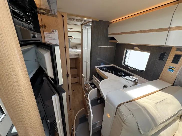 Fahrzeugbild Hymer B-Klasse ML T 780 *VOLL*wenig KM*elektr Hubstütz #12