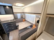 Fahrzeugbild Hobby De Luxe 400 SFe Neufahrzeug Modell 2026 #16