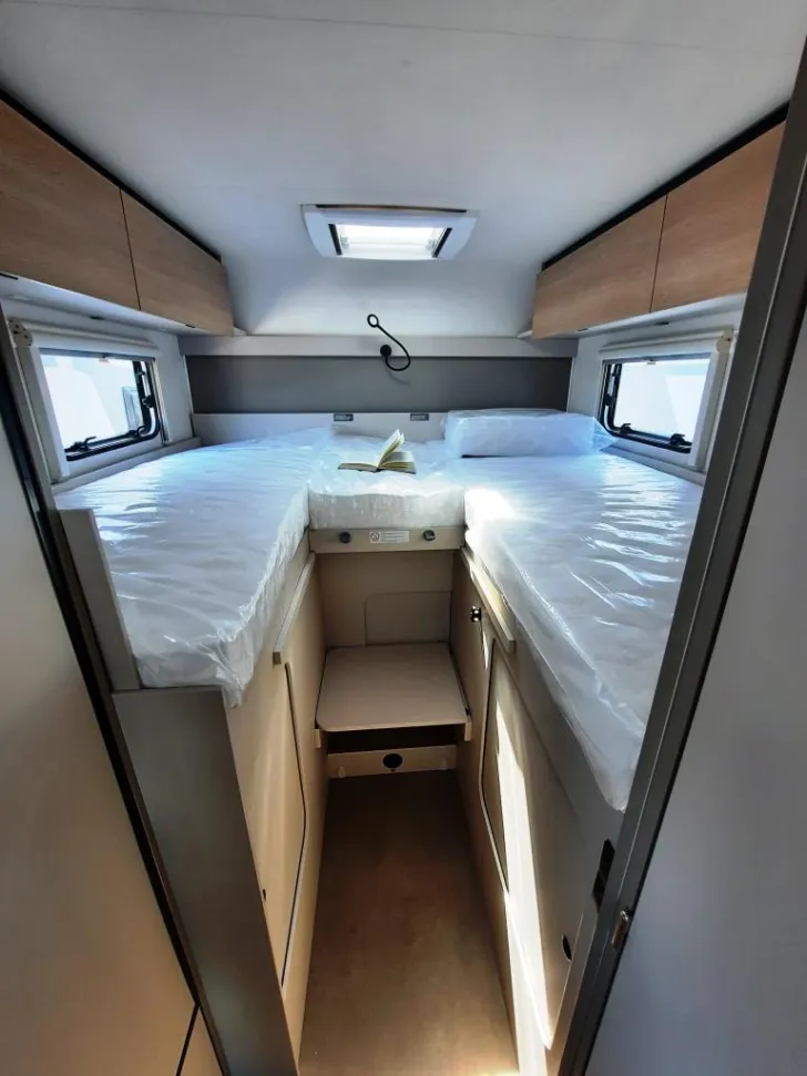 Fahrzeugbild LMC Tracer V 670 Verfüg./Sparen Sie 8.581,- € #16