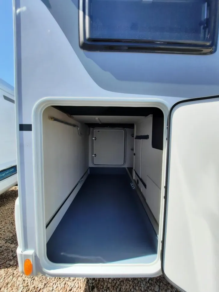 Fahrzeugbild LMC Tracer V 670 Verfüg./Sparen Sie 8.581,- € #18